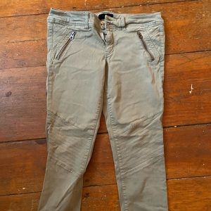 American eagle capri moto